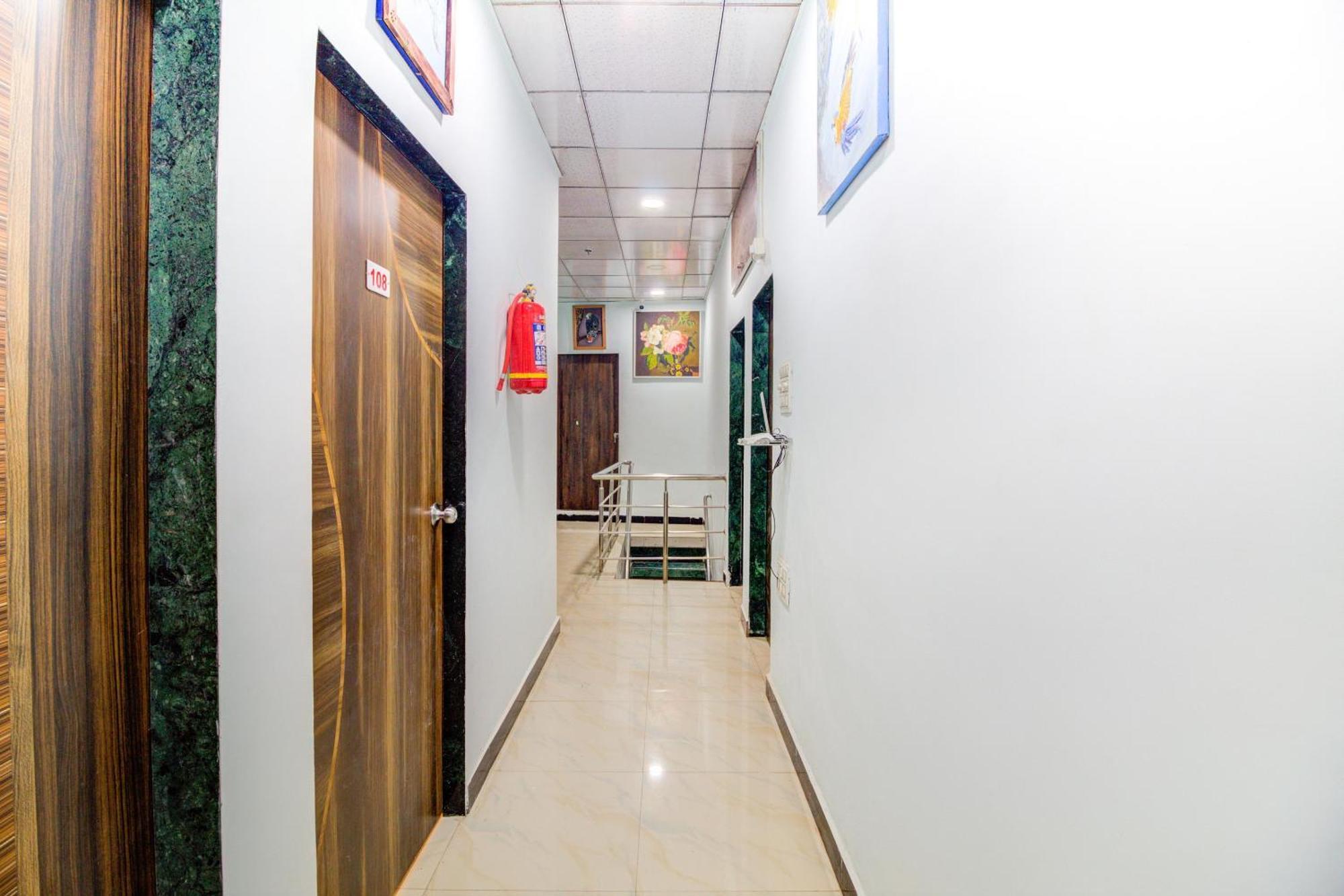 Hotel O Anjali Hotel Mumbai Eksteriør bilde